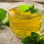 Why do women cross their legs when sitting? Psychological perspectives